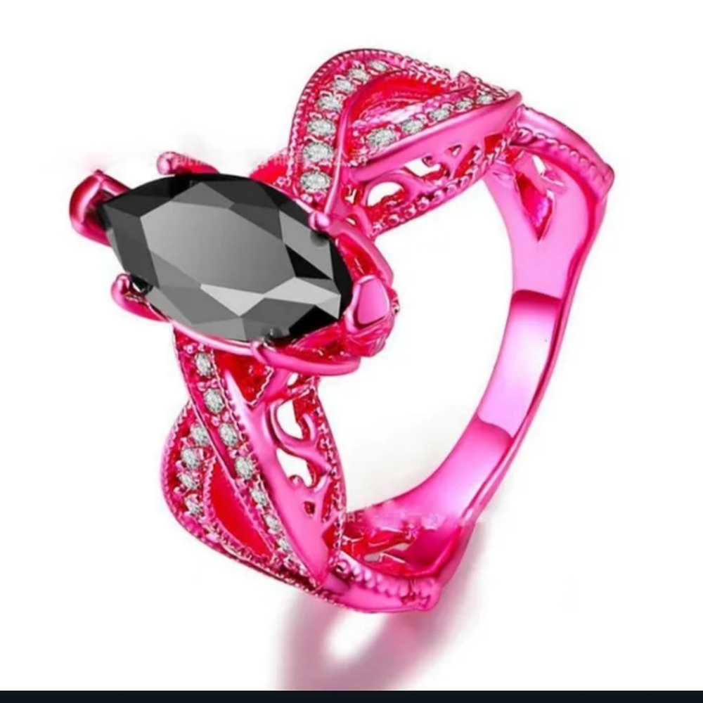 NWT Beautiful Unique Hot Pink Black Stone 7 Sparkly Ring!!